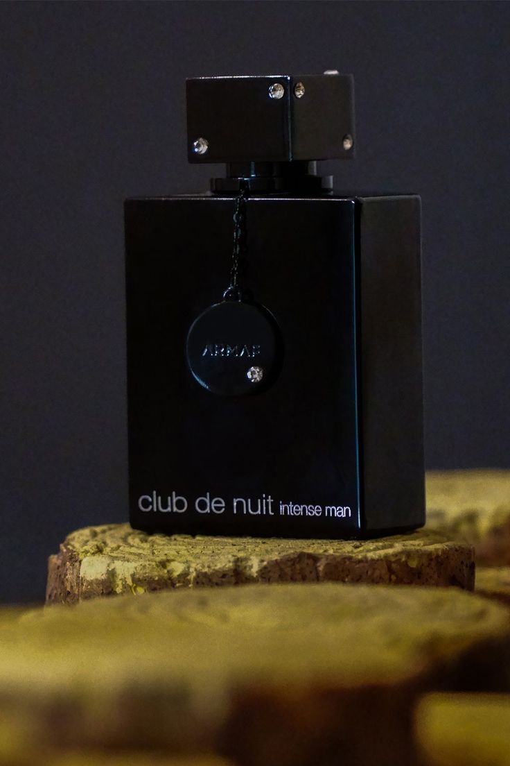 Club de nuit intense man