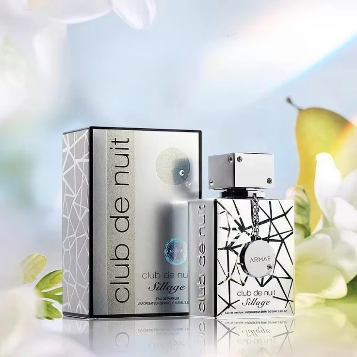 Club de Nuit Sillage Eau de Parfum (105 ml)